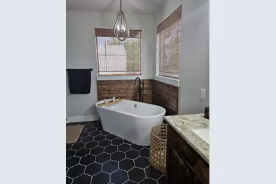361 Private Road 7327, Emory, TX 75440 - Photo 20