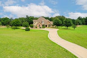 1231 Waters Edge Ln, Glen Rose, TX 76043 - Photo 1