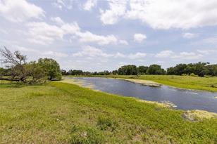 836 S Debbie Ln, Pilot Point, TX 76258 - Photo 14