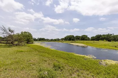 836 S Debbie Lane, Pilot Point, TX 76258 - Photo 12
