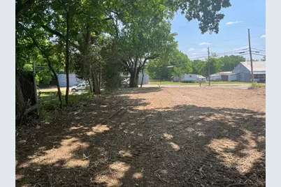 125 S Center Street, Bonham, TX 75418 - Photo 4