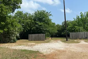 110 Daugherty St, Denton, TX 76205 - Photo 1