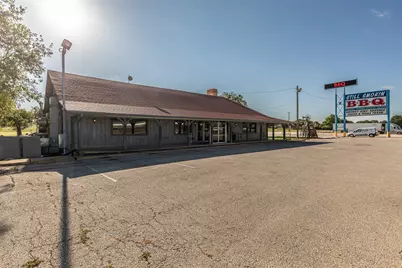 212 S Hickory Street, Abbott, TX 76621 - Photo 8