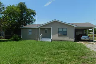 384 W Van Alstyne Pkwy, Van Alstyne, TX 75495 - Photo 1