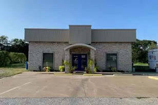 1309 E Milam St, Mexia, TX 76667 - Photo 1