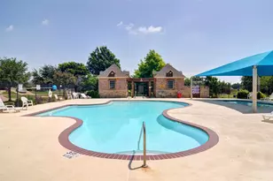 633 Shotwell St, Crowley, TX 76036 - Photo 34
