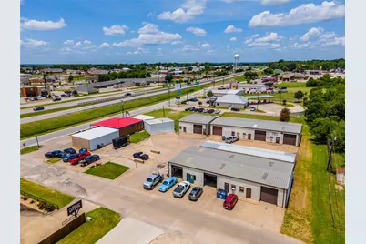 2000 Front Street #2000, Kaufman, TX 75142 - Photo 2