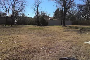 4528 Meek St, Dallas, TX 75216 - Photo 1