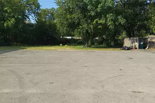 4317 Malcolm X Blvd, Dallas, TX 75215 - Photo 1