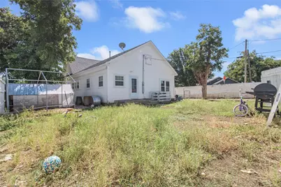1516 S Colorado Street, Coleman, TX 76834 - Photo 4