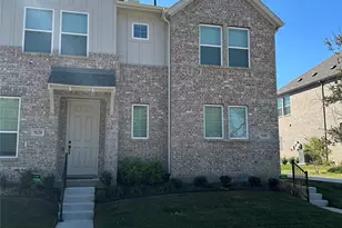 5118 Springlake Pkwy, Haltom City, TX 76117 - Photo 2