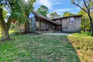 2021 W Walker St, Denison, TX 75020 - Photo 26