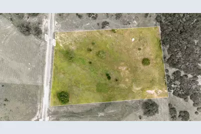 320 S Waterbuck Way, Lampasas, TX 76550 - Photo 2