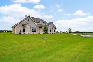 131 Aria Dr, Waxahachie, TX 75165 - Photo 2