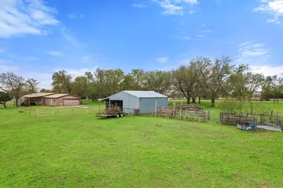 2301 County Road 1224, Cleburne, TX 76033 - Photo 18