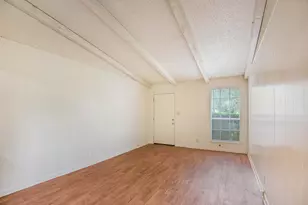 709 Pleasant Manor Manor, Burleson, TX 76028 - Photo 6