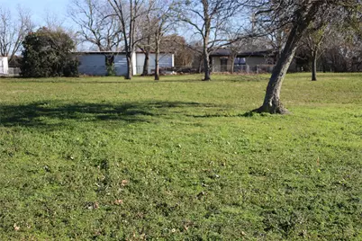 404 N 5th Street, Godley, TX 76044 - Photo 2