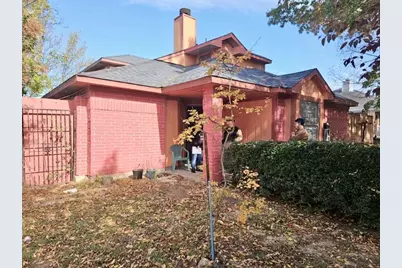 10203 Oak Branch Lane, Dallas, TX 75227 - Photo 2