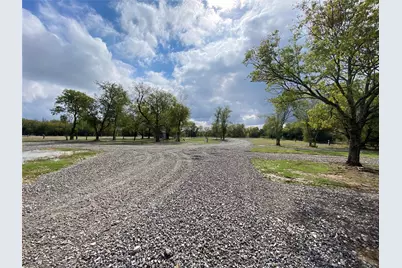 2141 Hwy 64, Ladonia, TX 75449 - Photo 22