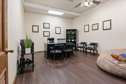 11 N Main Street, Cleburne, TX 76033 - Photo 22