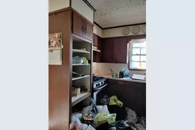 702 Starkey Street, Bangs, TX 76823 - Photo 18