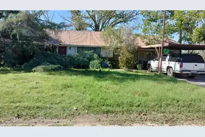 702 Starkey Street, Bangs, TX 76823 - Photo 1