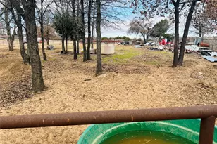 3309 Fm 3136, Cleburne, TX 76031 - Photo 16