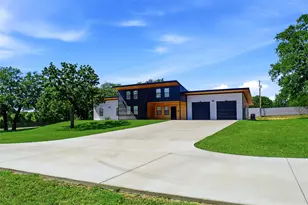13240 Briar Rd, Azle, TX 76020 - Photo 4