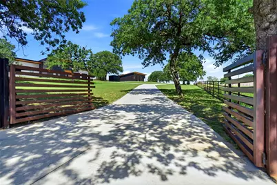 13240 Briar Road, Azle, TX 76020 - Photo 2