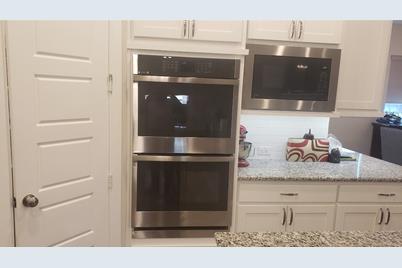 3205 Julian Street, Mansfield, TX 76063 - Photo 8