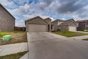 4432 Sagecroft Rd, Fort Worth, TX 76036 - Photo 4