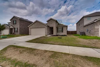 4432 Sagecroft Road, Fort Worth, TX 76036 - Photo 2