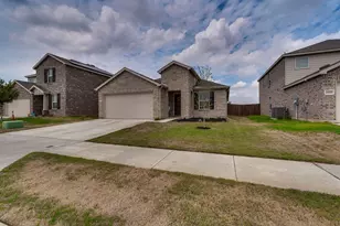4432 Sagecroft Rd, Fort Worth, TX 76036 - Photo 2