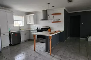 1811 Kent Dr, Arlington, TX 76010 - Photo 8