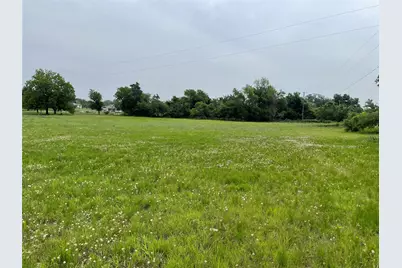 979 East Barry Street, Reno, TX 76020 - Photo 2