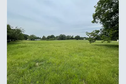 979 East Barry Street, Reno, TX 76020 - Photo 8