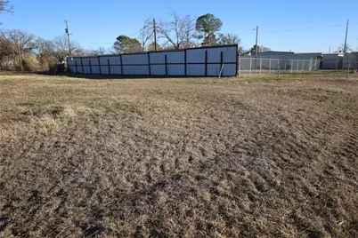 4208 N Main Street, Cleburne, TX 76058 - Photo 4