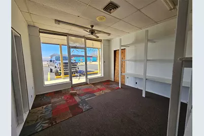 101 E Grand Plaza #105, Grand Saline, TX 75140 - Photo 4