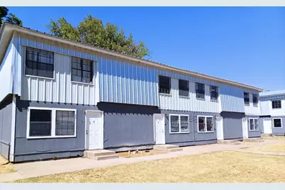 208 N Church Street, Hillsboro, TX 76645 - Photo 1