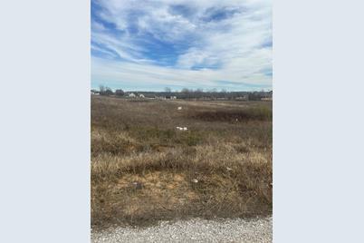 6005 Cotton Tail Court, Springtown, TX 76082 - Photo 2