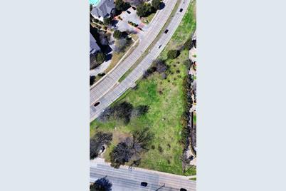 2105 Crist Road, Garland, TX 75040 - Photo 2