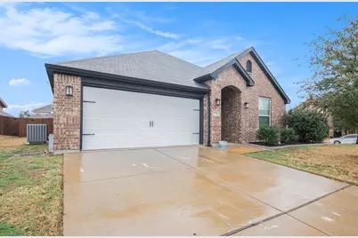 5749 Diamond Valley Drive, Fort Worth, TX 76179 - Photo 1