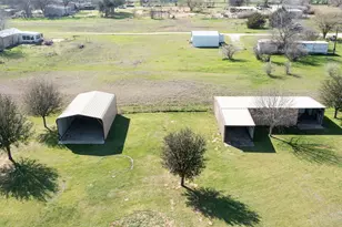 551 Co Rd 3390, Paradise, TX 76073 - Photo 34