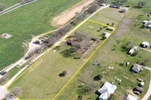 551 Co Rd 3390, Paradise, TX 76073 - Photo 38