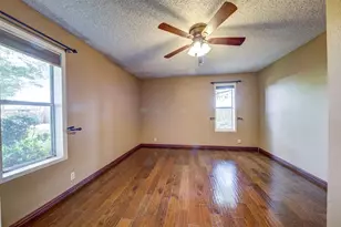 551 Co Rd 3390, Paradise, TX 76073 - Photo 18