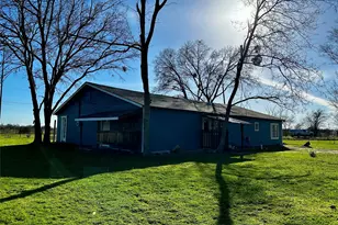 705 W Cedar Creek Pkwy, Seven Points, TX 75143 - Photo 6