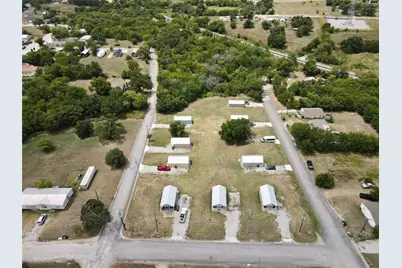 506 Green Street, Bowie, TX 76230 - Photo 14