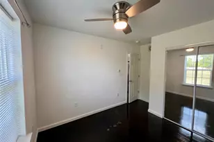 504 Green St, Bowie, TX 76230 - Photo 10