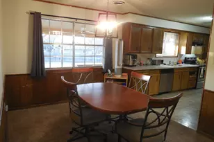 105 Terrell St, Ranger, TX 76470 - Photo 14