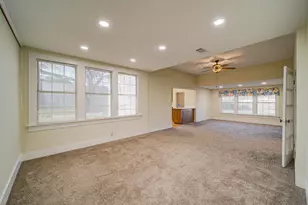 400 S Washington St, Pilot Point, TX 76258 - Photo 6